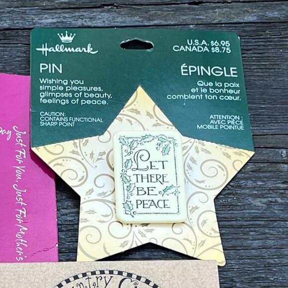 Vintage Lot Holiday Pins Hallmark Thanksgiving TURKEY Easter Bunny Star US Flag - Picture 5 of 9